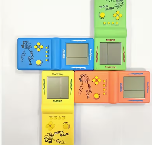 Classic Retro Handheld Game Console (Large Screen)