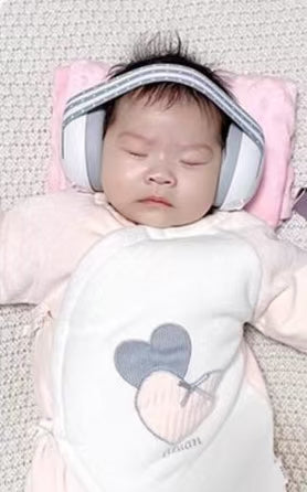 Baby Noise-Cancelling Earmuffs