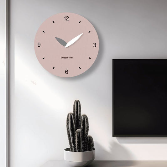 Nordic Clock: Willow Leaf Hands
