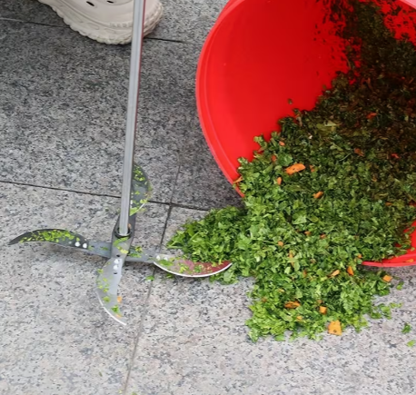 Multifunctional Grass Cutting Blade Set