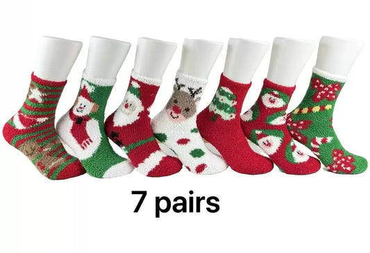 7 Pairs Women’s Christmas Slipper Socks Set