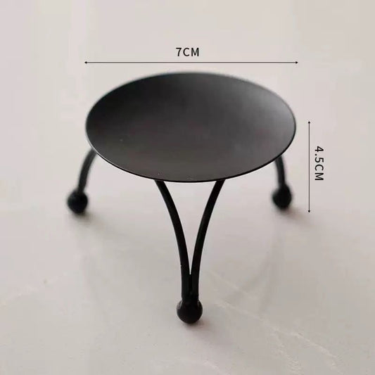 Round Candle Holder: Vintage Charm