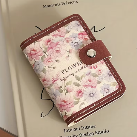 Elegant Floral: Multi-Card Wallet