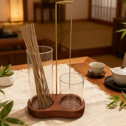 Elegant 8-Shaped Incense Holder