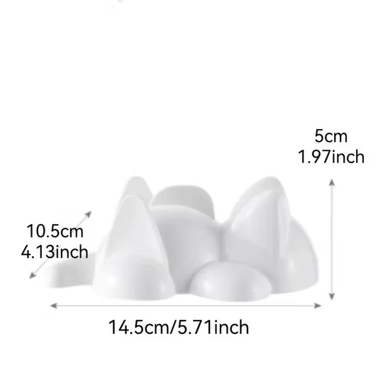 A Cat-Shaped Sushi Mold