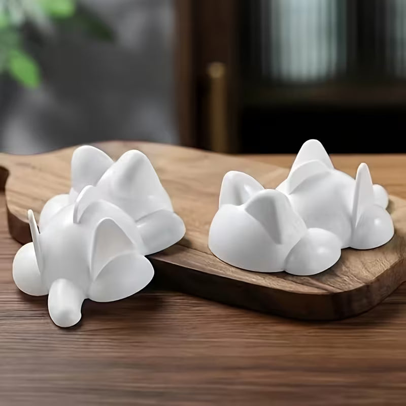 A Cat-Shaped Sushi Mold